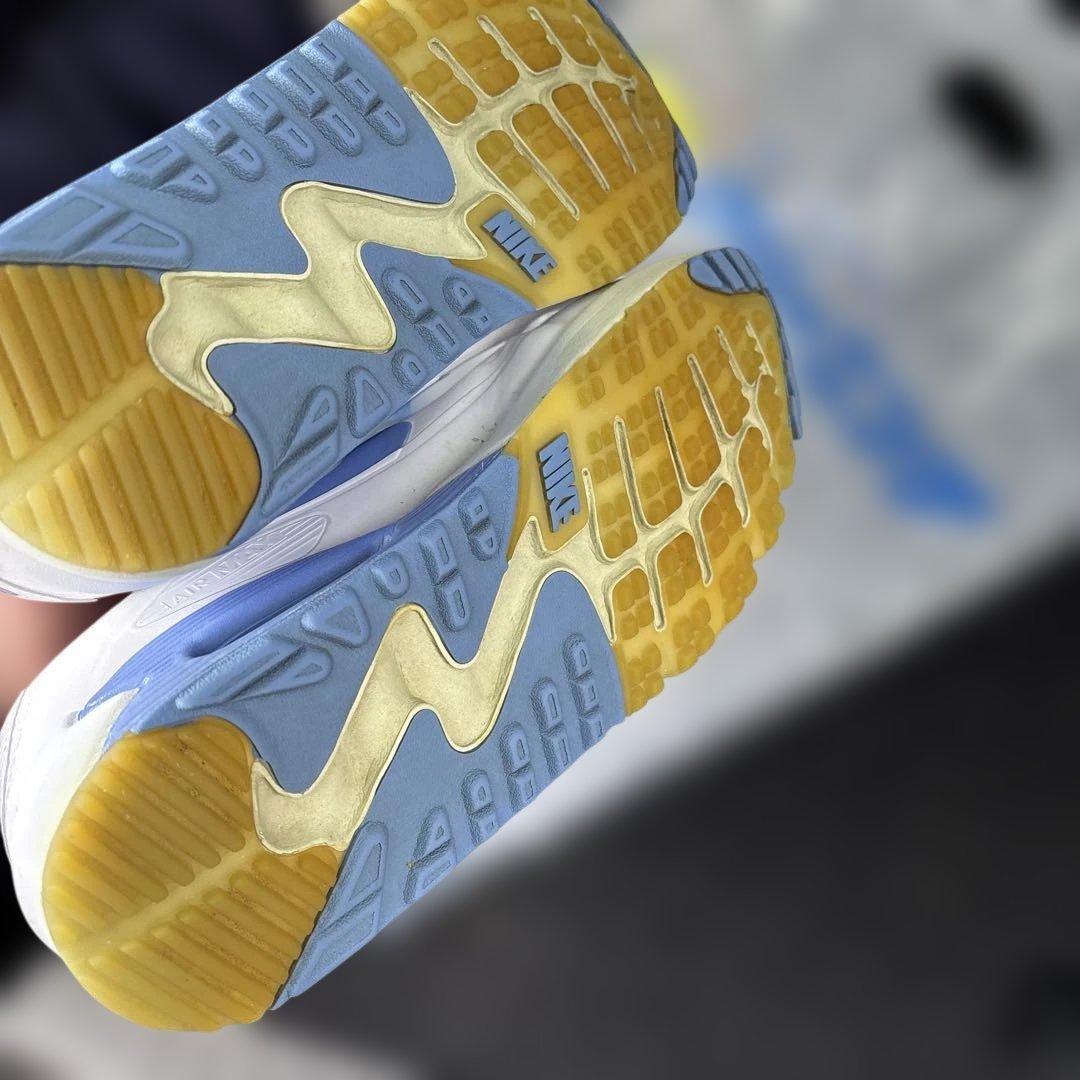 美品ナイキエアマックス90Gゴルフシューズ27.5センチスパイクレス人気カラー