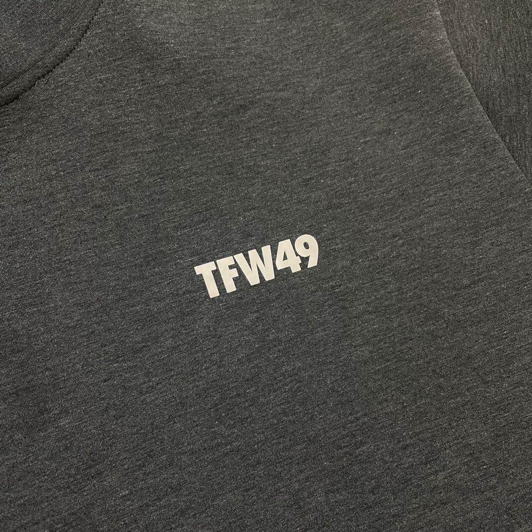 TFW49 パーカー　グレー　L ゴルフ　トレーナー　スウェット