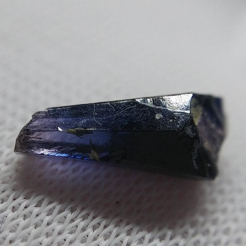 529 バイカラーサファイア 結晶 原石 ウィンザー産