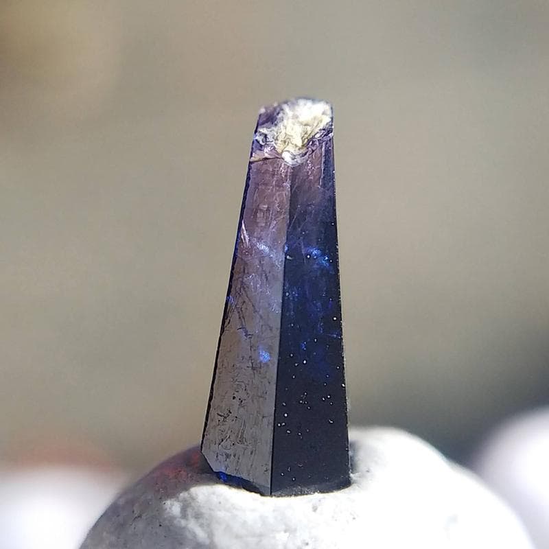 529 バイカラーサファイア 結晶 原石 ウィンザー産