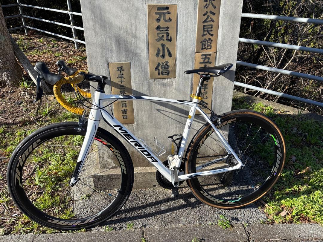 MERIDAメリダスクルトゥーラ400 カーボンホイールS/Mサイズ