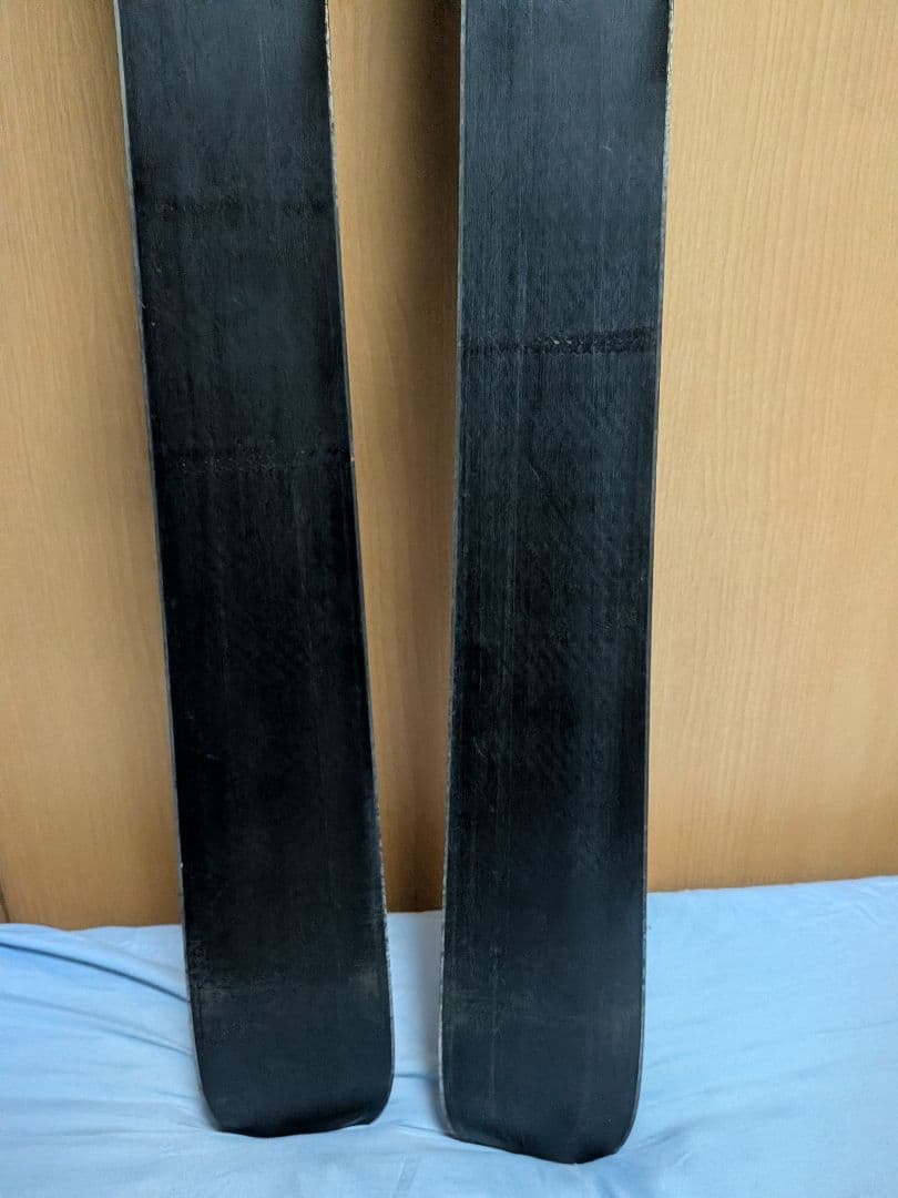 スキー ATOMIC VANTAGE V8 RIVAL 165cm R15m