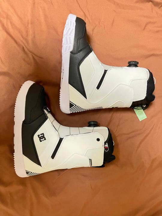 【新品・美品】スノボDCシューズ 2021-2022モデル