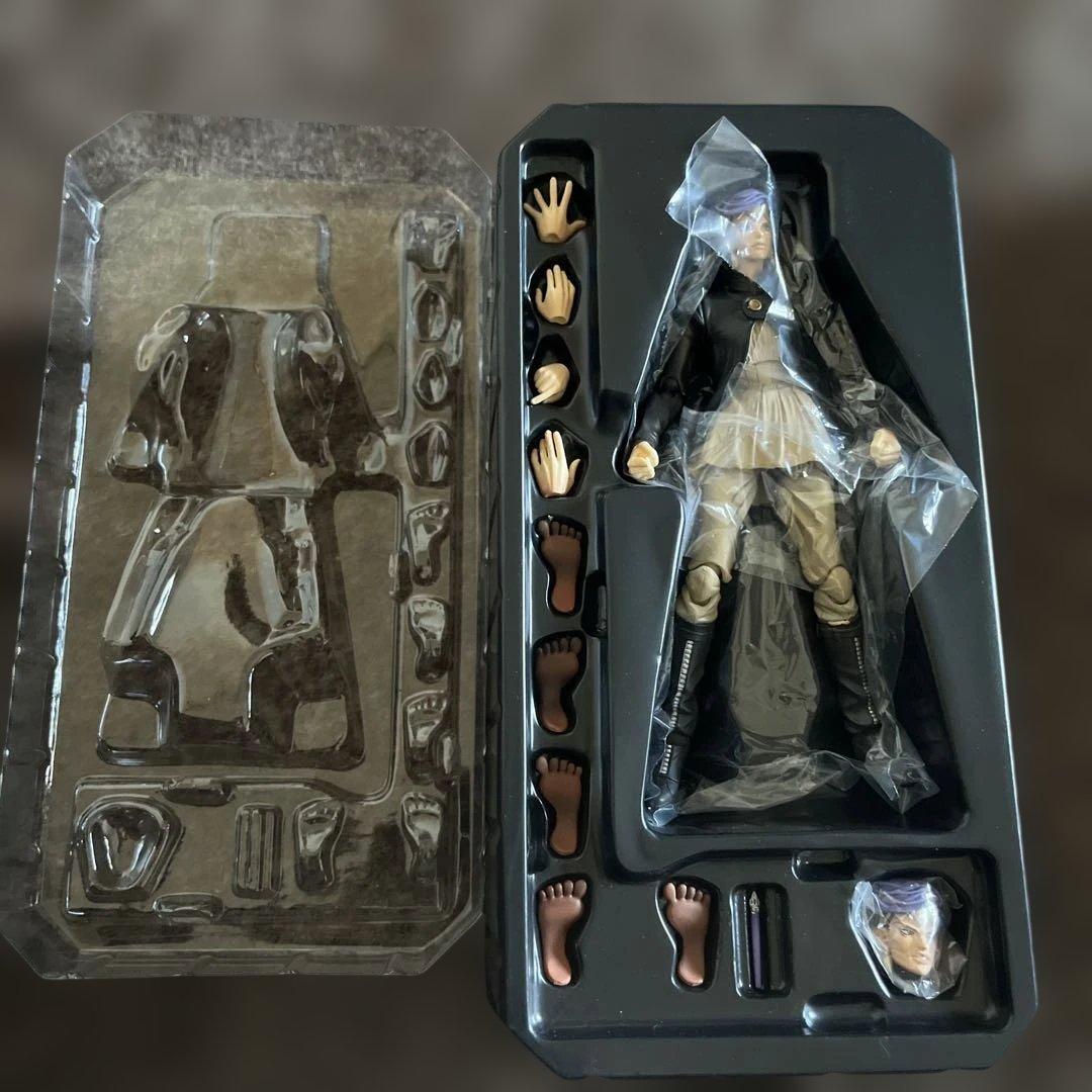 ※ジョジョ展限定 超像可動『岸辺露伴 Ver.2 Black』フィギュア