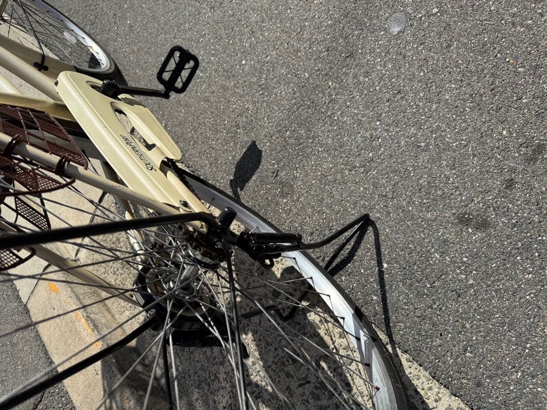 84 自転車 大阪市 【引取り限定】 26インチ 美品 ママチャリ