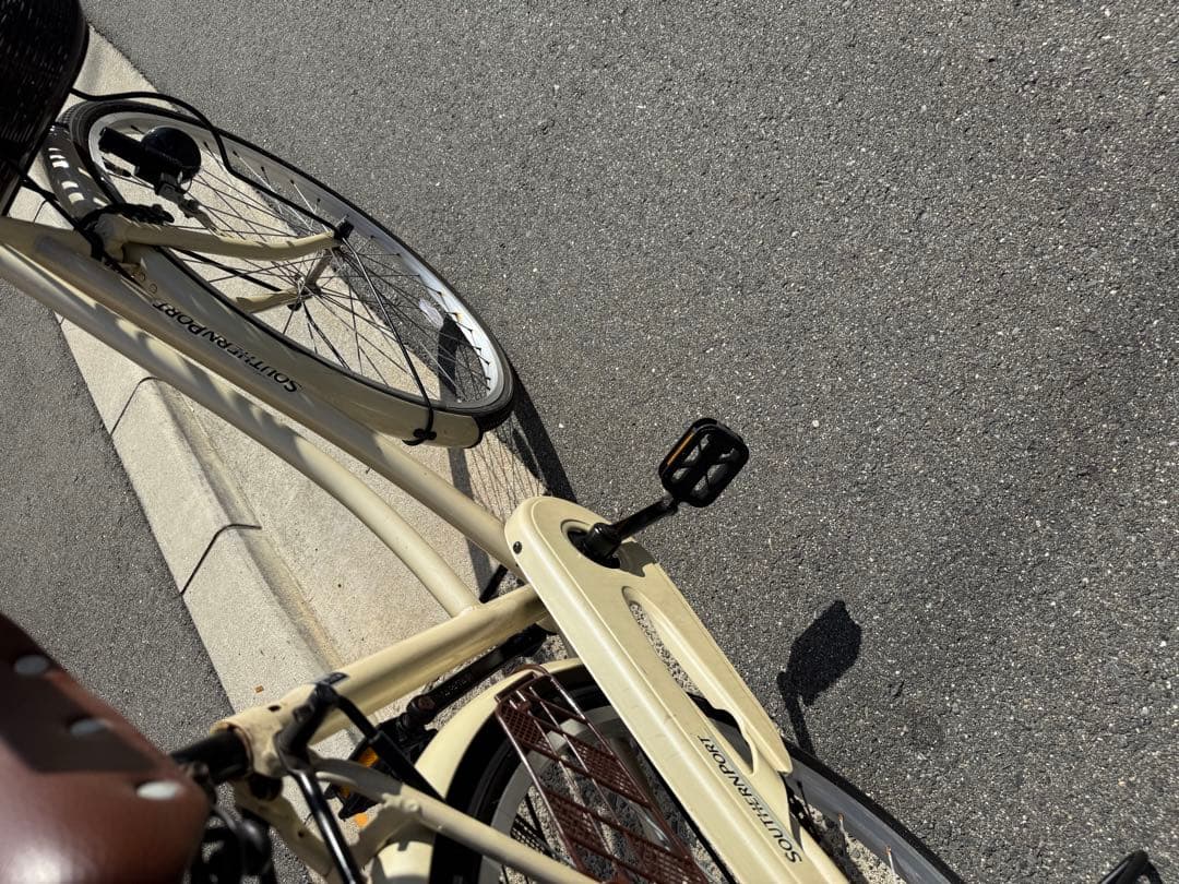 84 自転車 大阪市 【引取り限定】 26インチ 美品 ママチャリ