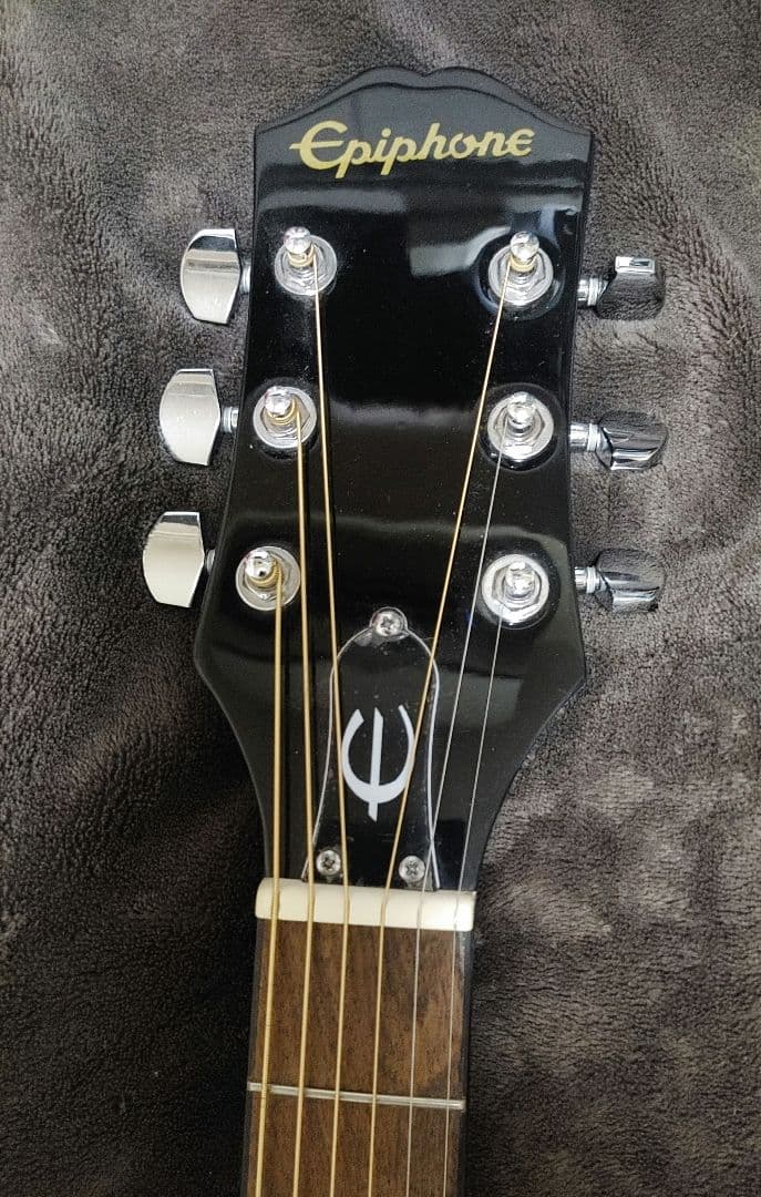 エピフォン　アコースティックギター　専用ソフトケース付