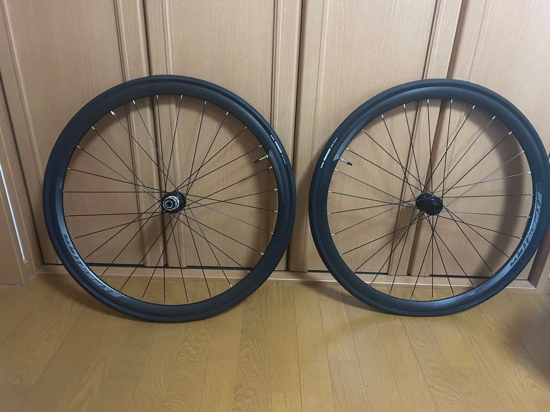 リアクト4000メリダ 純正ホイール （タイヤ・チューブ付き）