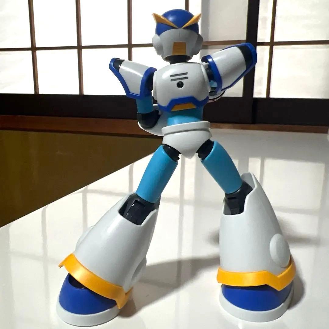 【組立済】ロックマン コトブキヤ X エックス フルアーマー