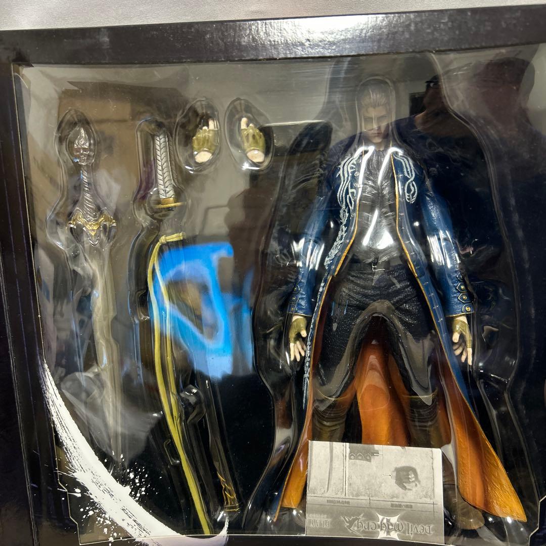 開封品　プレイアーツ改　デビルメイクライ　バージル　フィギュア