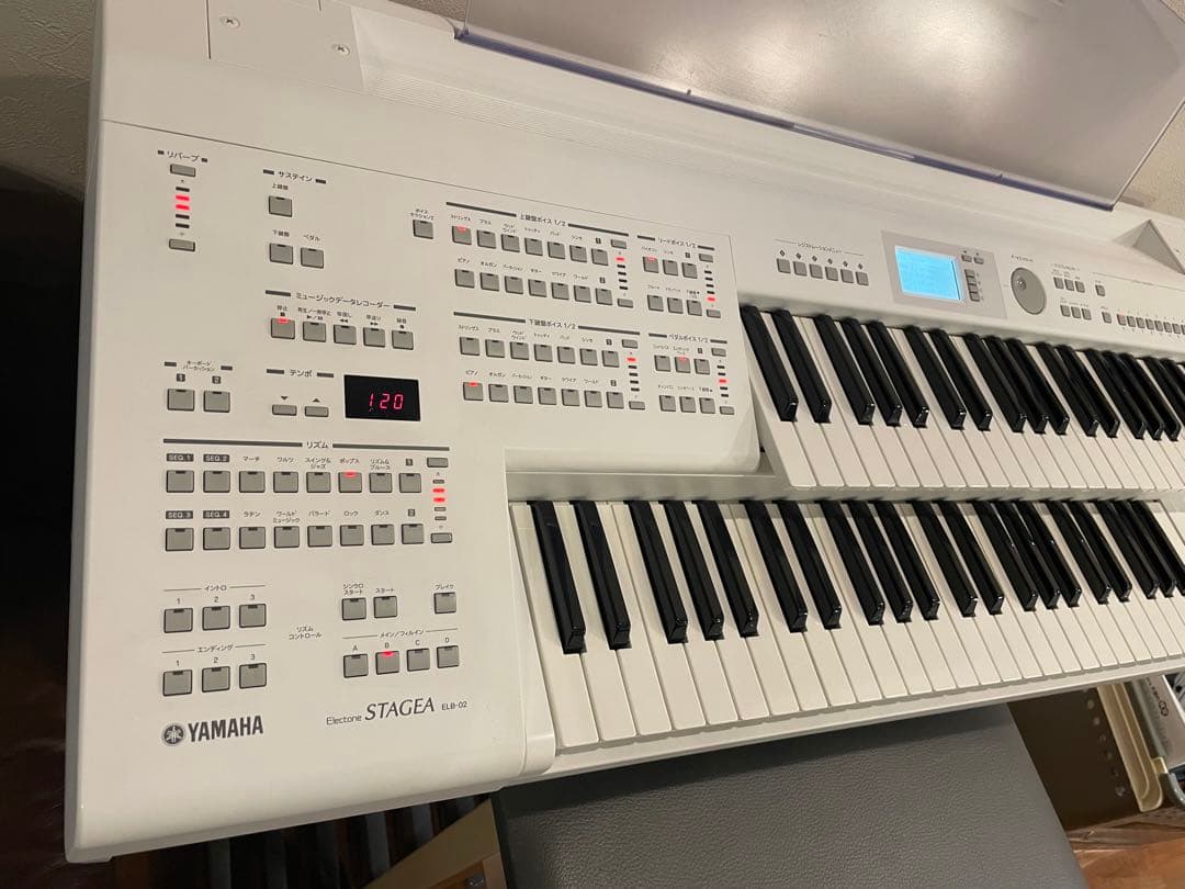 引き取り限定、補助ペダル付き特価！　STAGEA ELB-02