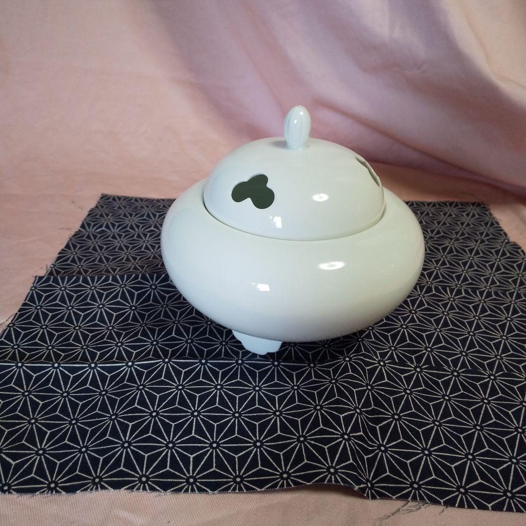 人間国宝 井上萬二作 白磁香炉