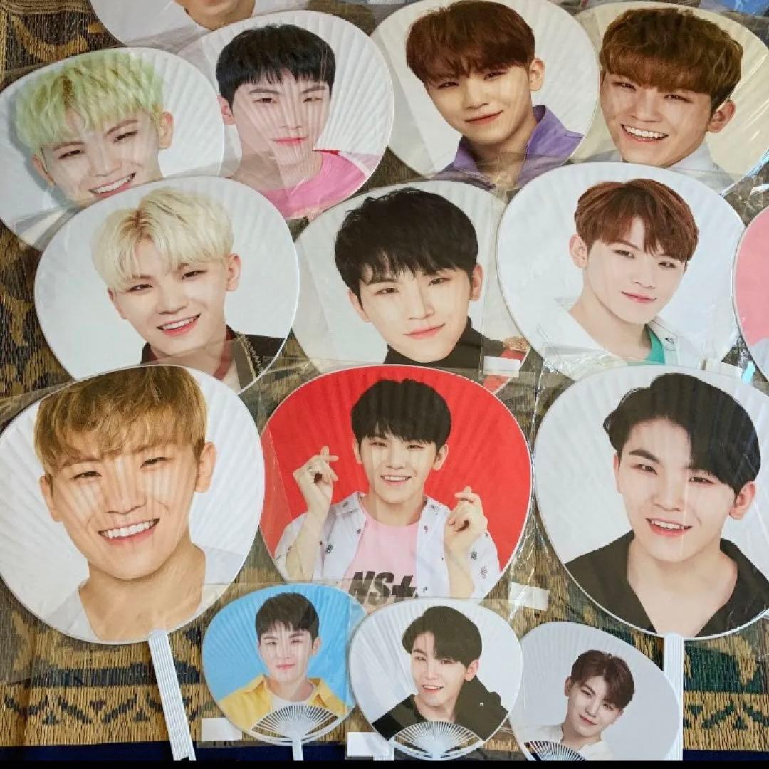 SEVENTEEN コンサートうちわ　ウジセット