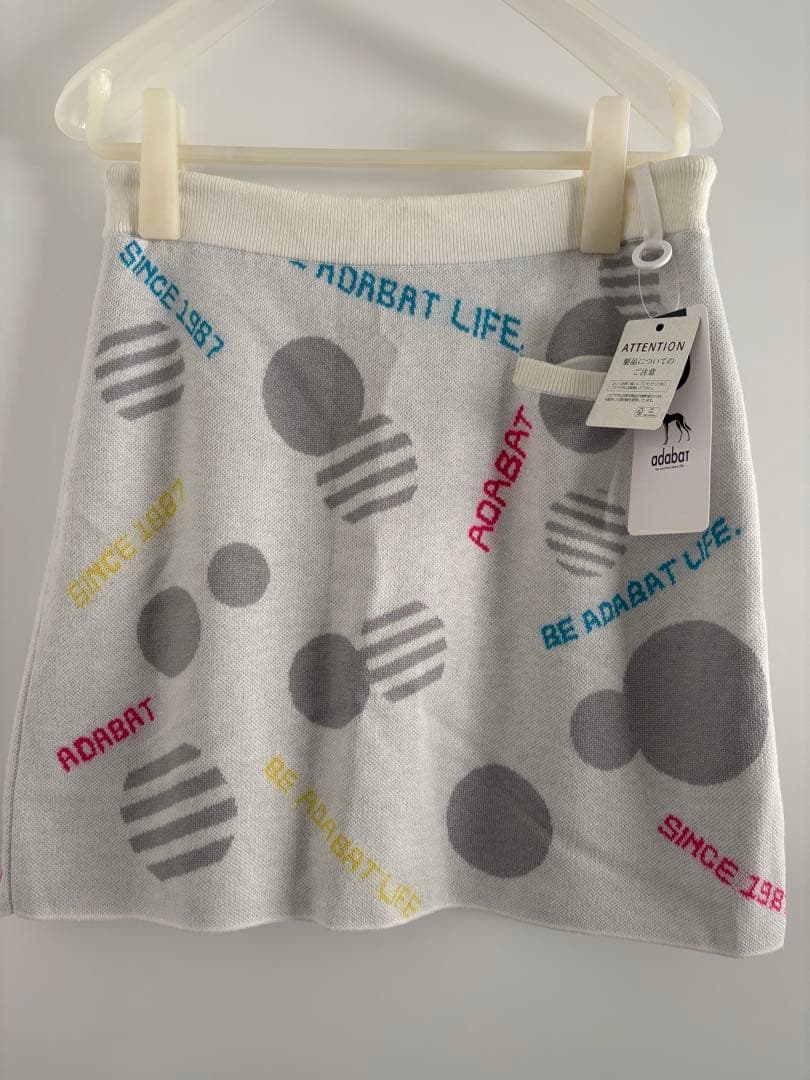 新品　adabat アダバット 【定価27000円】ニットスカーMサイズ