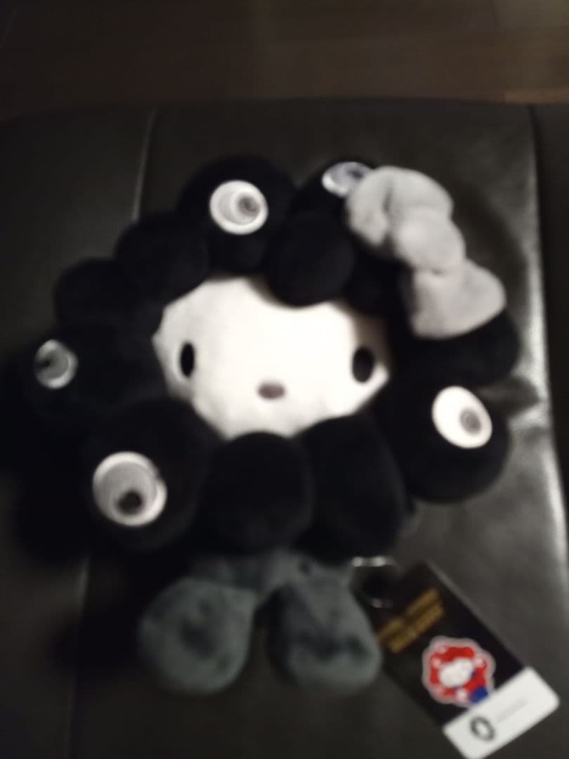 黒ミャクミャクサンリオコラボなりきり立体ぬいぐるみ ハローキティー M