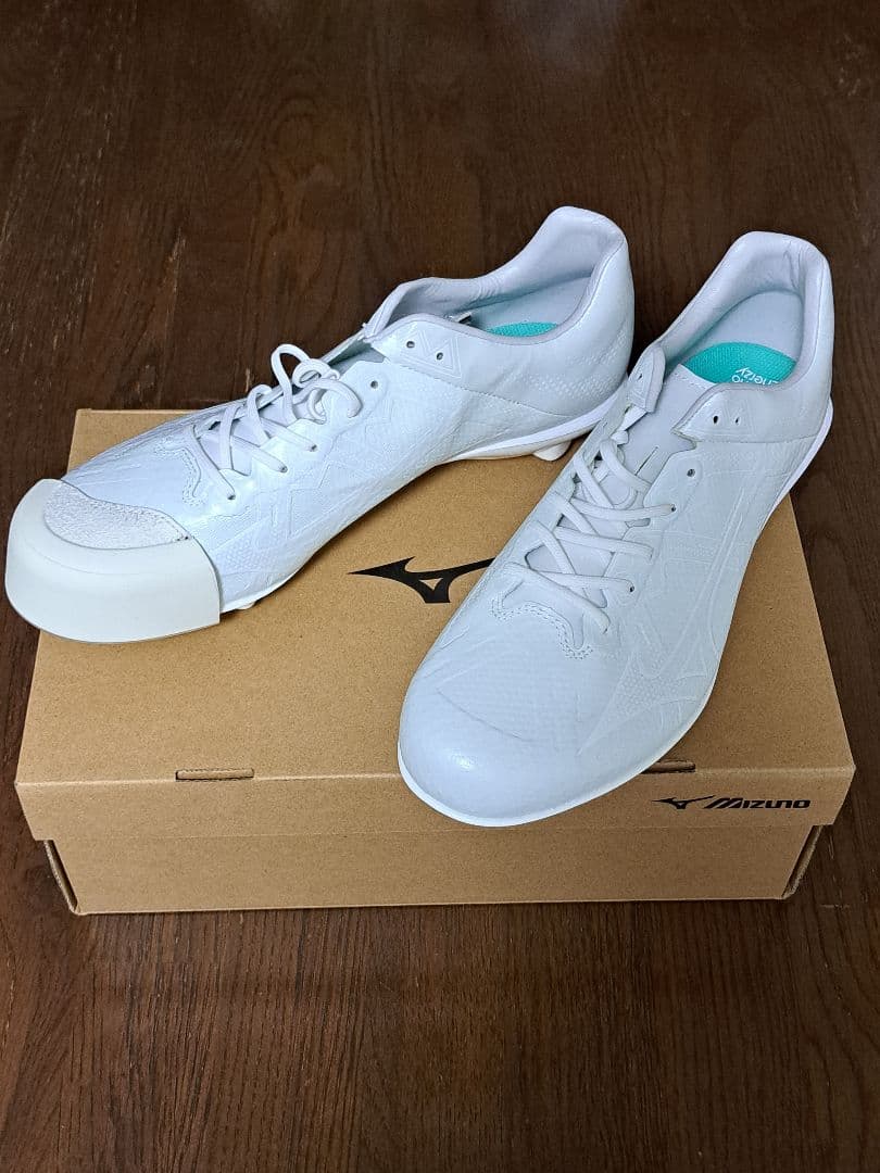 Mizuno　スパイク　ライトレボエリート2　27.0