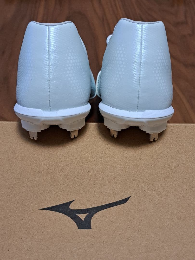 Mizuno　スパイク　ライトレボエリート2　27.0