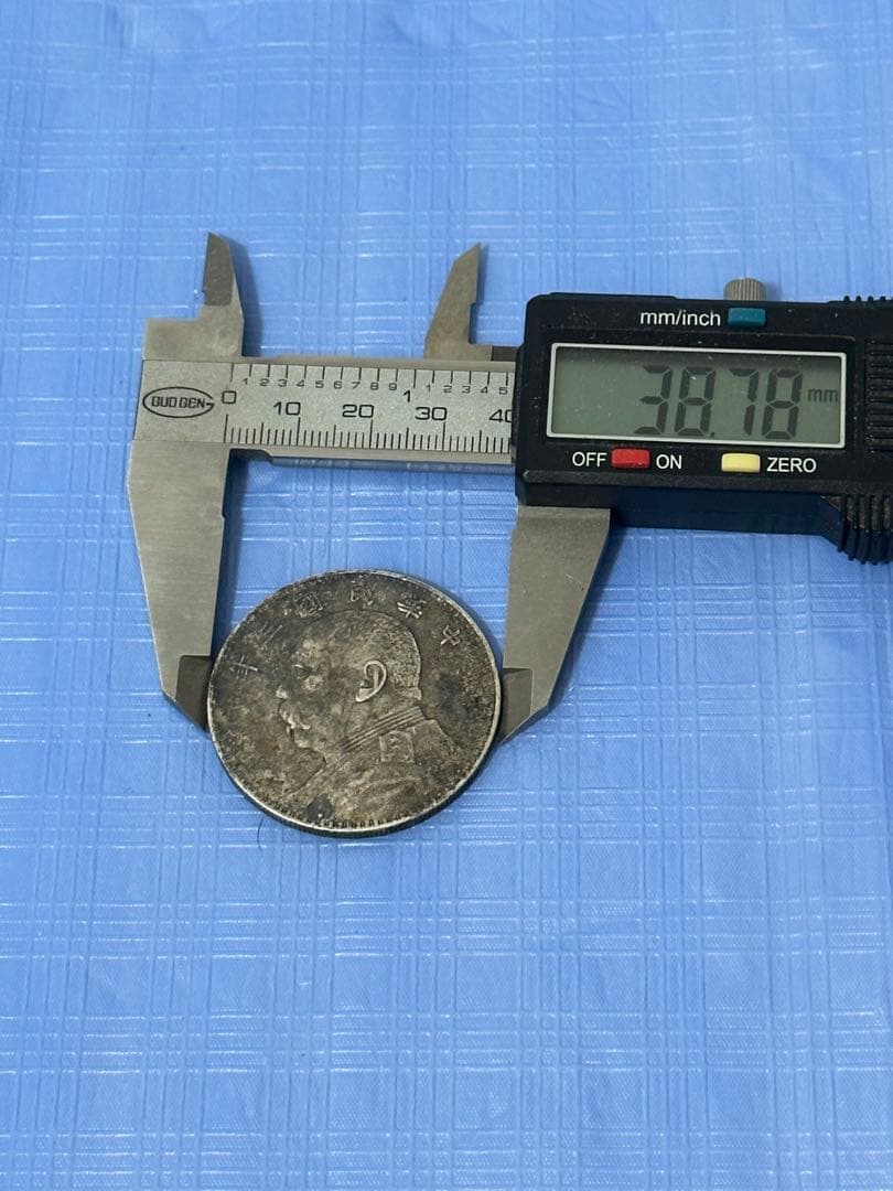 中華民国 銀貨 中華民国三年　袁世凱　壹圓　中国古銭