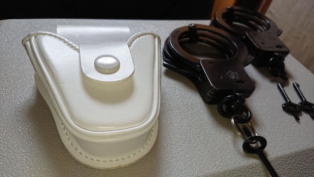 手錠入れ ケース