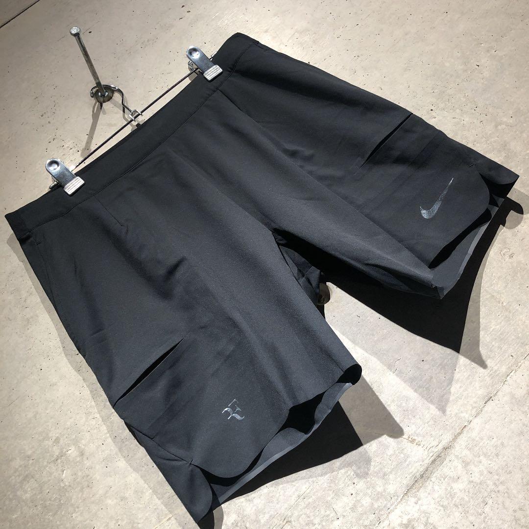 ニニ超超超入手困難 NIKE ロジャー・フェデラーモデル アドバンテージ