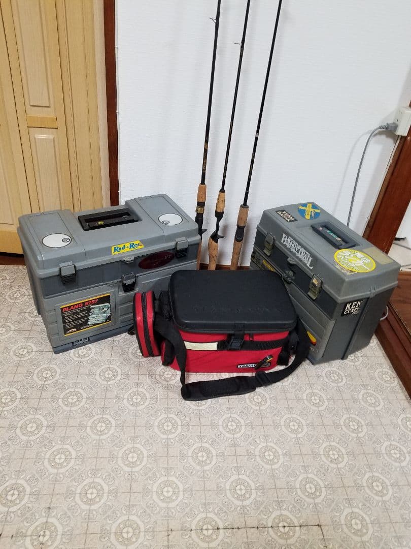 二本はゴールドサーメッとです。