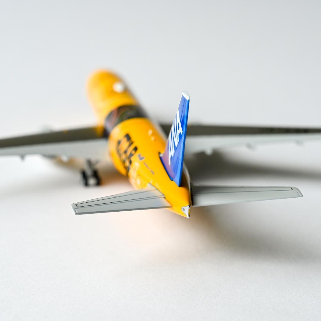 ANA B777-200ER C-3PO 特別塗装 JC Wings 1/400