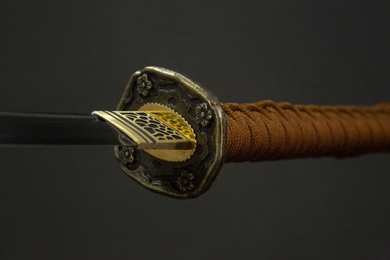 【ブラウン】98式軍刀 武具　刀装具　日本刀 模造刀 居合刀 武蔵 指揮 鋼刀