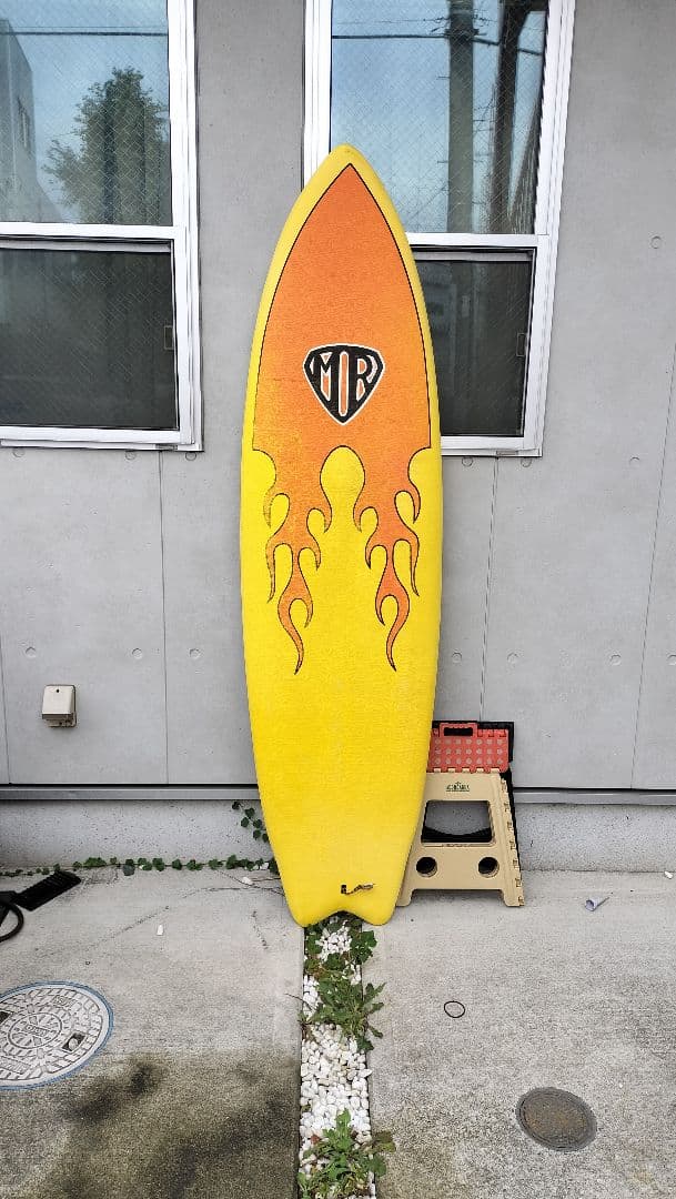 マーク・リチャーズ ソフトトップeps 6.8 46L ツイン フィン付き