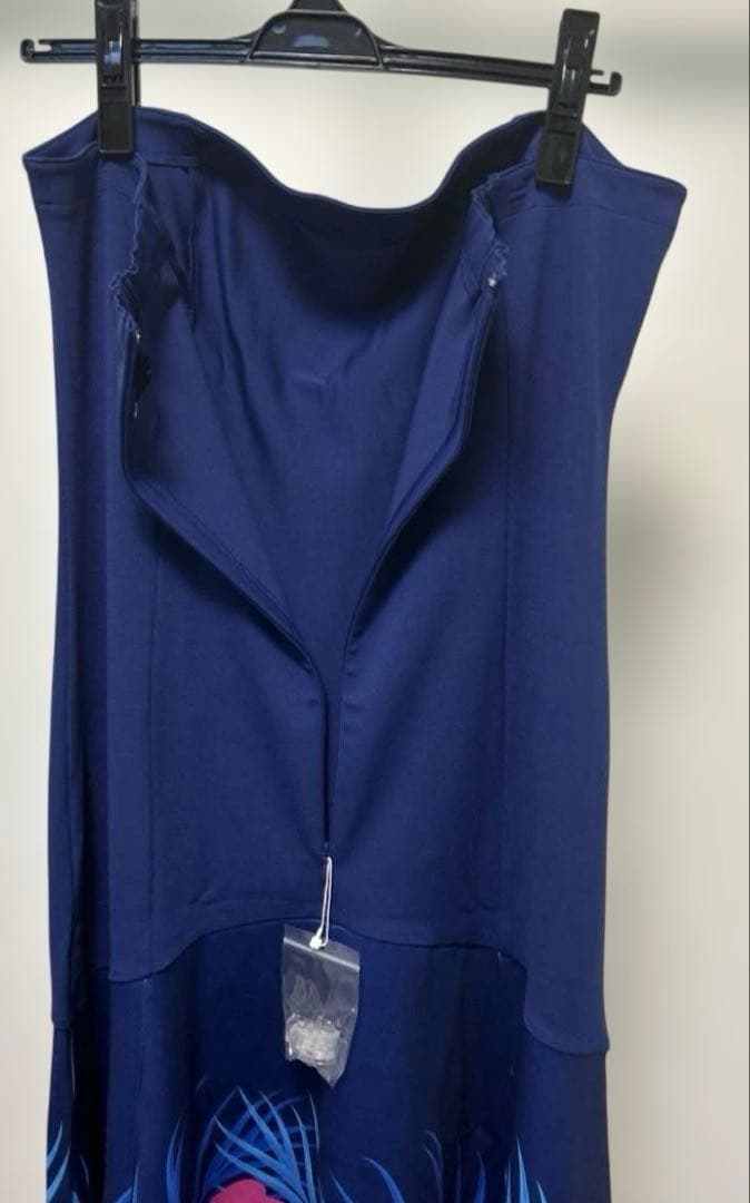 フラダンス　ドレス　新品未使用　XLサイズ　128センチ丈　3wayドレス　紺色