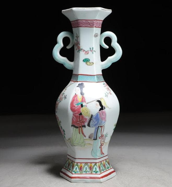 中国美術 景德鎮 花瓶 花器 花入 大清乾隆年製 六角 双耳 合箱 骨董品