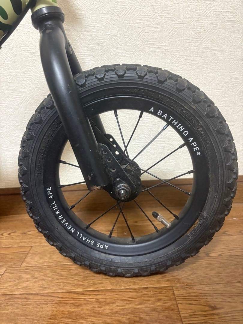 A BATHING APE バランスバイク 迷彩色