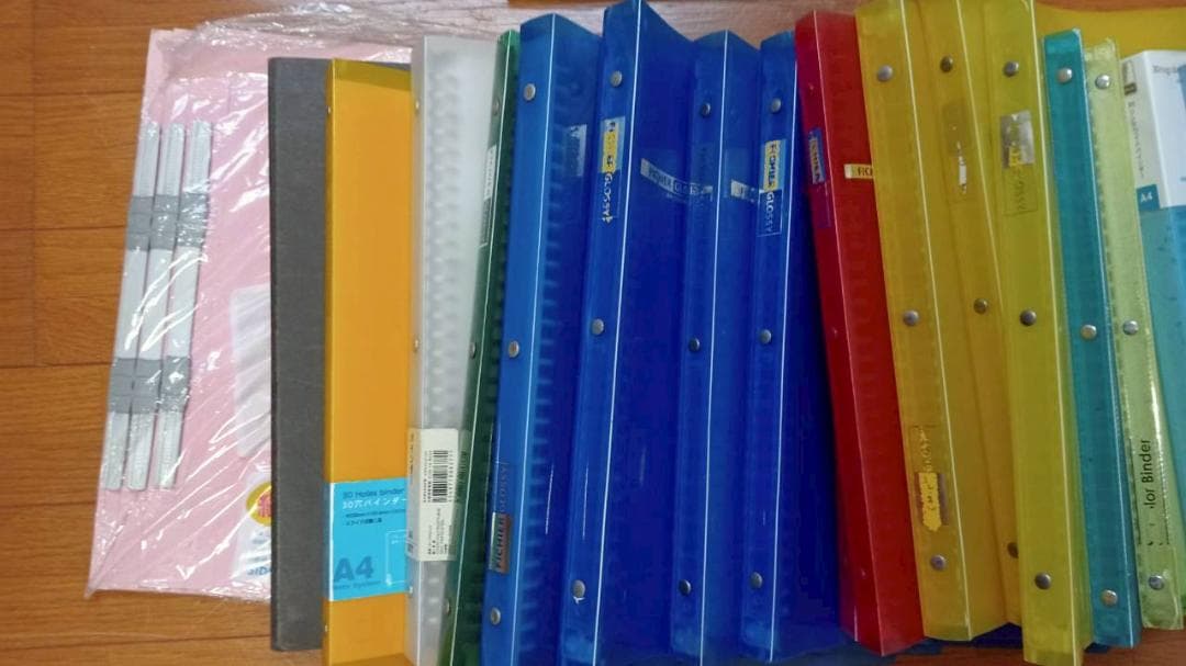多色リング式ファイルセット