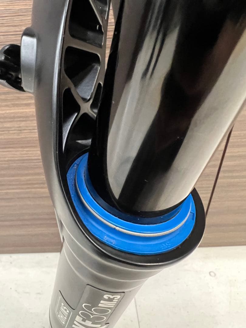 OHLINS RXF36 M.3 サスペンション