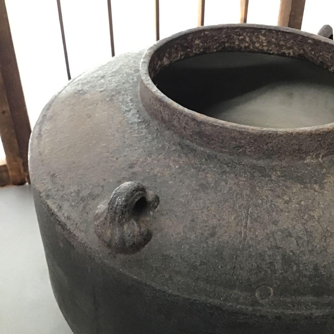 骨董品　茶道具　肩衝釜　蓋つまみ装飾豪華￼ 昭和36年以前の品　共箱　S80KK