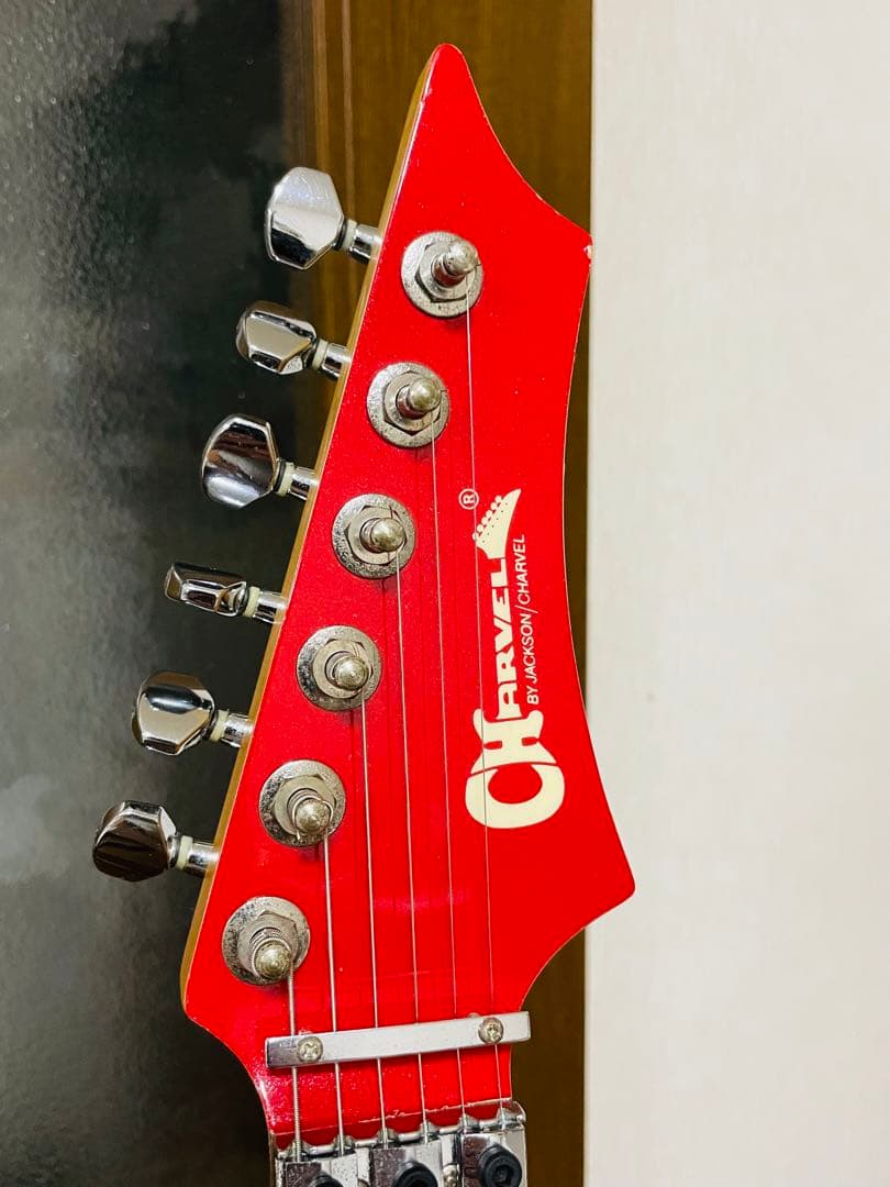 CHARVEL BY JACKSON エレキギター　SSH メタリックレッド