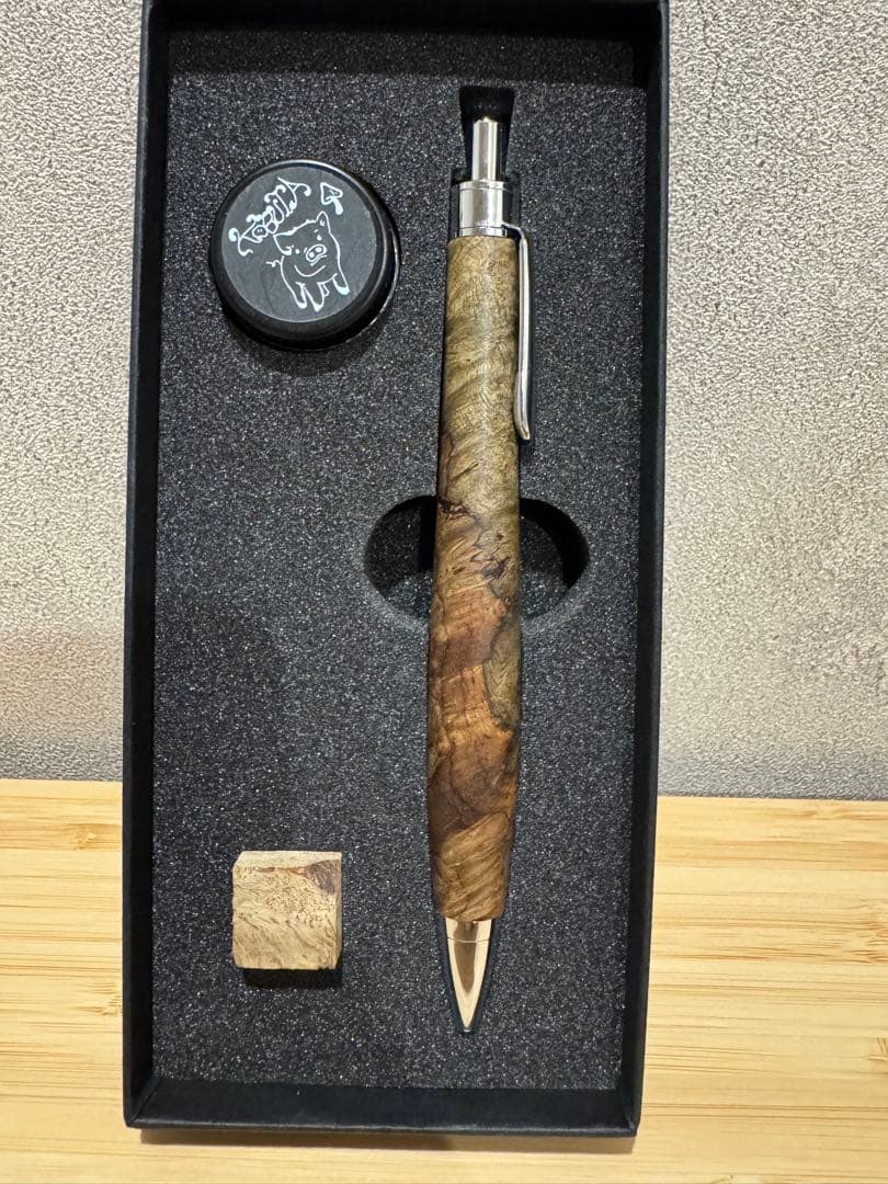 こぶた工房　極上 花梨瘤 赤青　木軸ボールペン