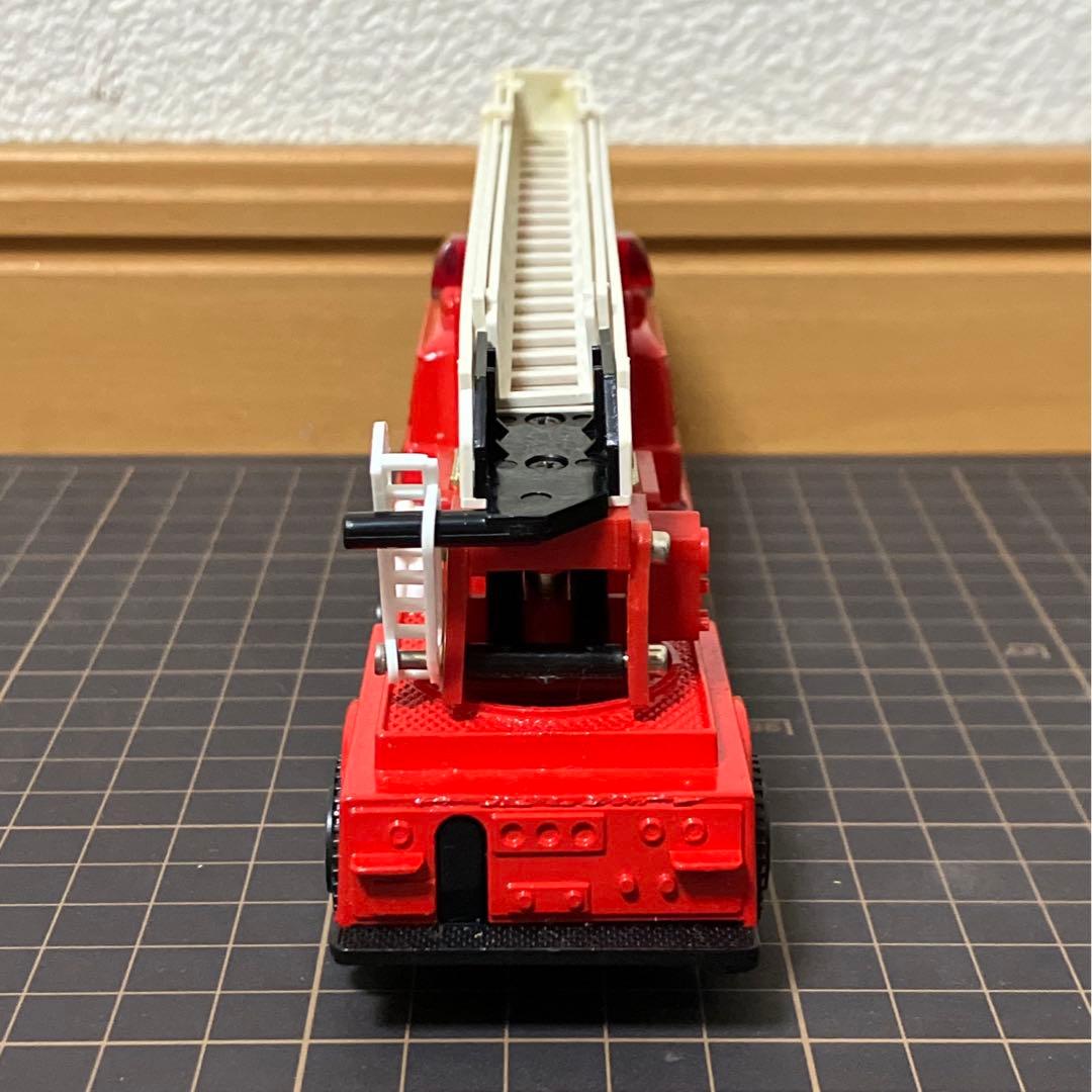 光る梯子消防車 ダイヤペット ヨネザワ 三菱ふそう 光るミニカー 絶版品 当時物