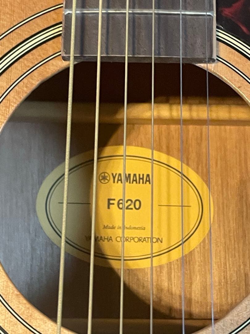 ハ*ー様 YAMAHA F620 アコースティックギター
