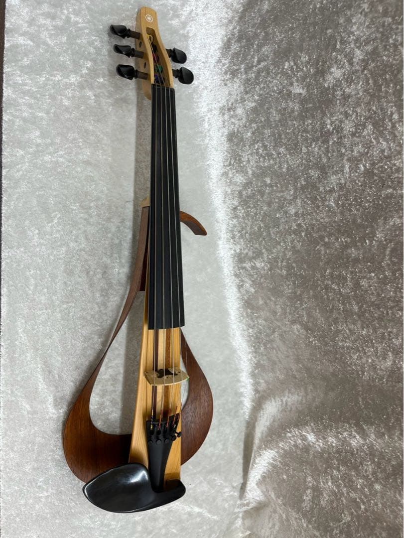 専用　Yamaha ヤマハエレクトリックバイオリン YEV105NT