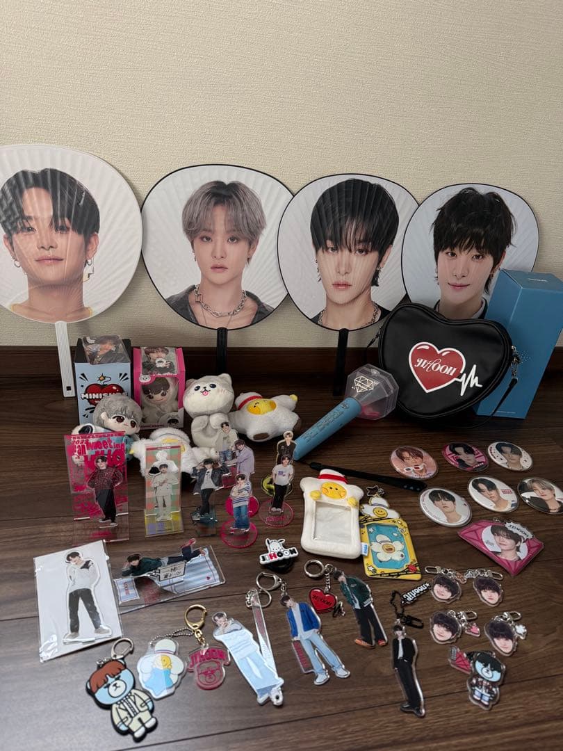 TREASURE ジフンセット売り PULSE ON