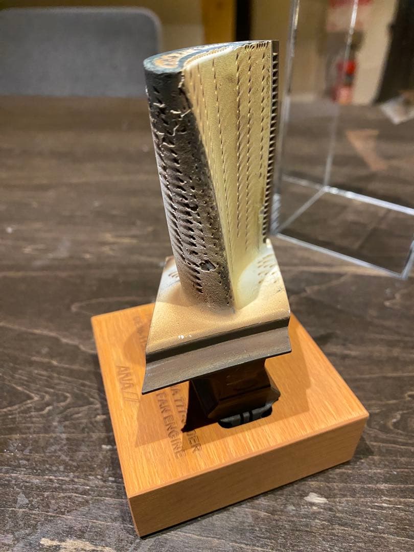 ANA B777-300ER タービンブレード　（HPT1)