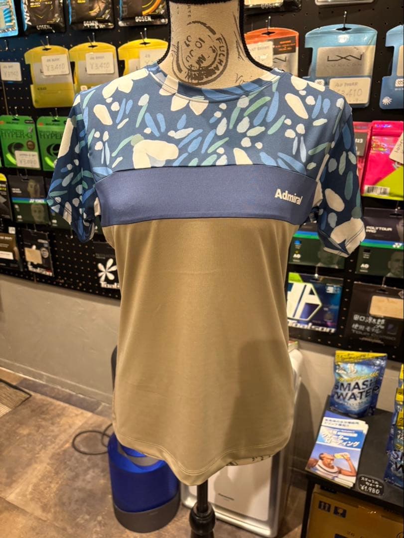 最終値下げ　Admiral 上下セットテニスウェア Lサイズ BEG