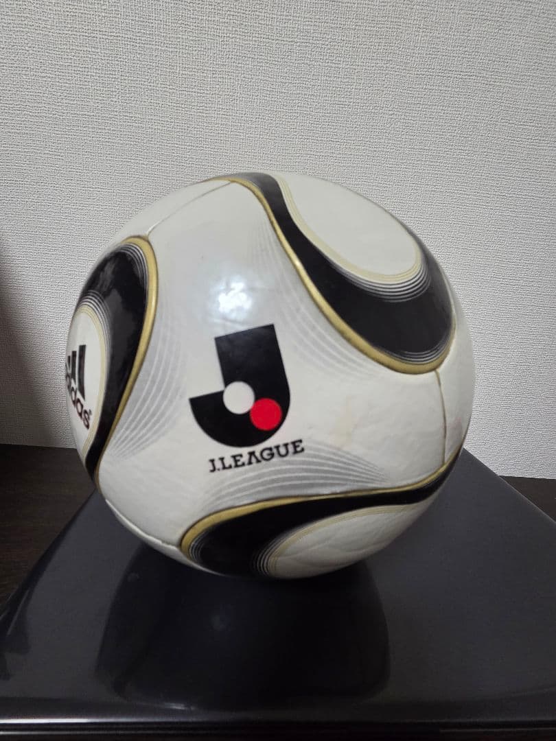 adidas チームガイスト サッカーボール 5号 ジャブラニ