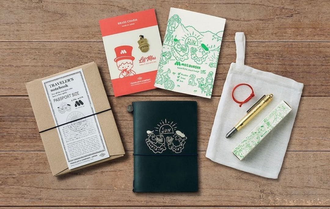 【新品未使用】モスバーガー 50周年トラベラーズノート BLUE(ブルー)