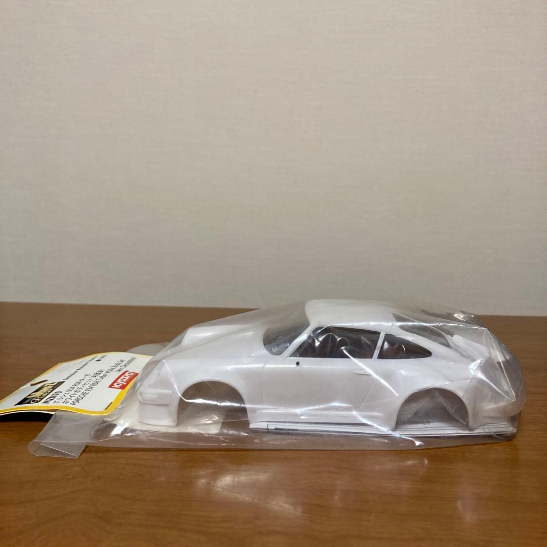 未開封 京商 ミニッツ ポルシェ934 RSR Turbo ホワイトボディセット