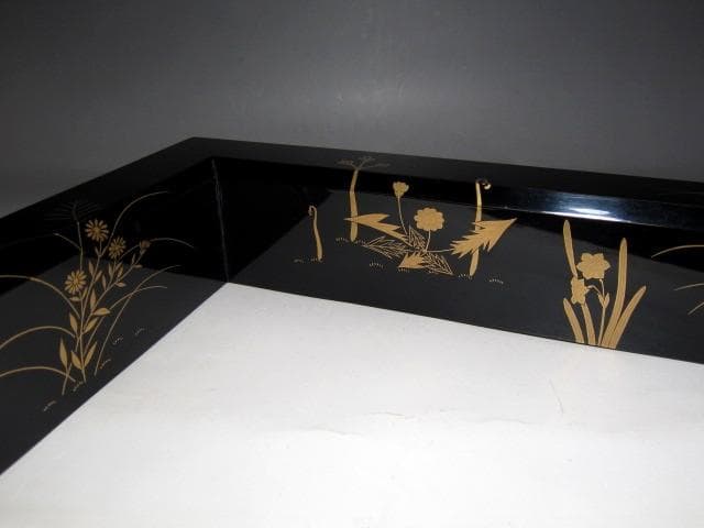 ＜特別価格＞中村宗哲 春秋草花蒔絵 炉縁 裏千家十五代 鵬雲斎花押　v914