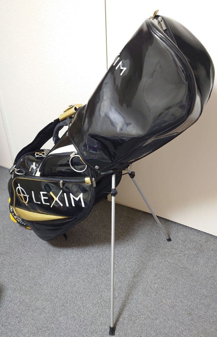 LEXIM キャディバッグ ブラック・ゴールド　スタンド付き❗️