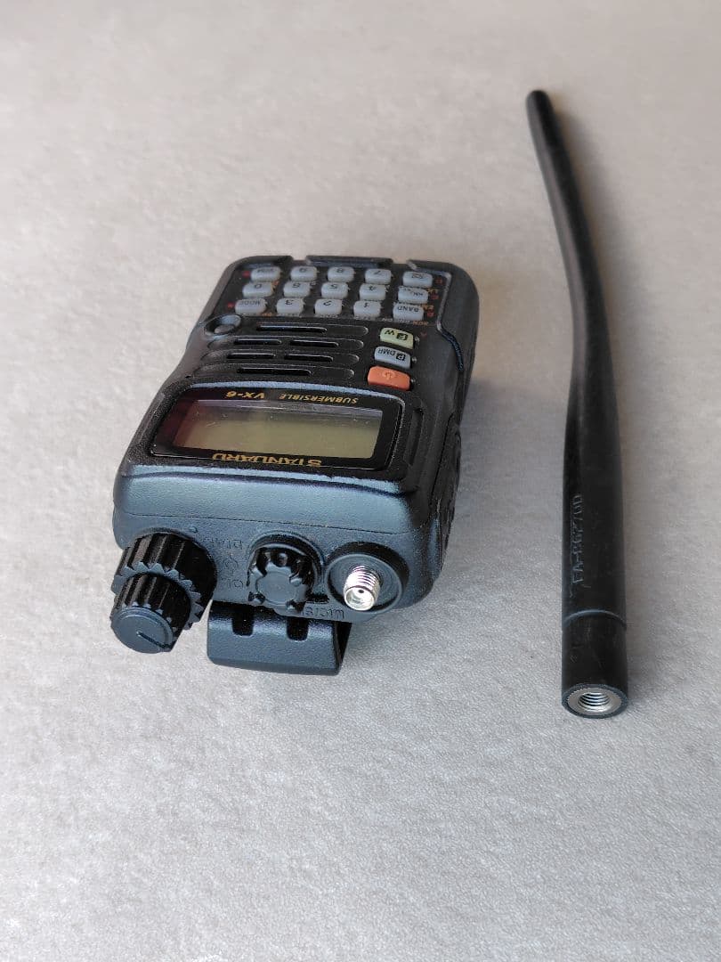 VX-6 STANDARD アマチュア無線機