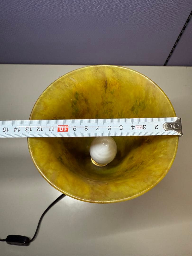 Dome Nancyチューリップタイプのガラスシェード電気スタンド