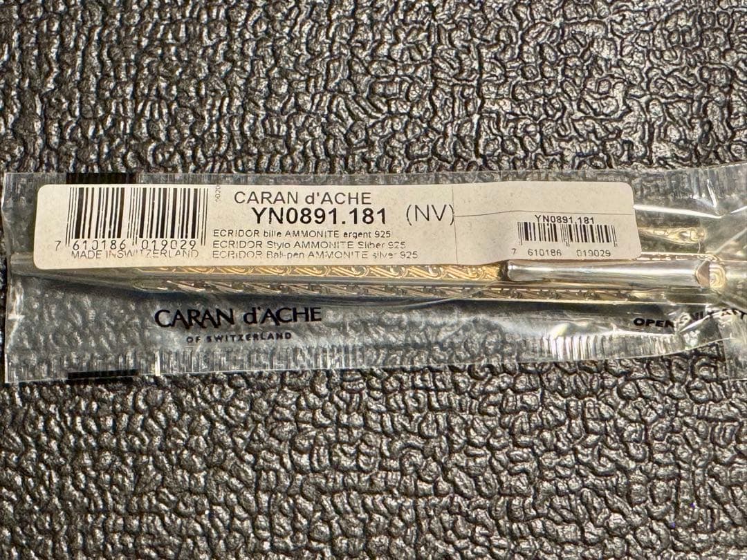 【Ag925】カランダッシュ アンモナイト 旧ロゴ当時もの（希少旧赤パッケージ）